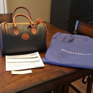 New Dooney & Bourke classic black satchel